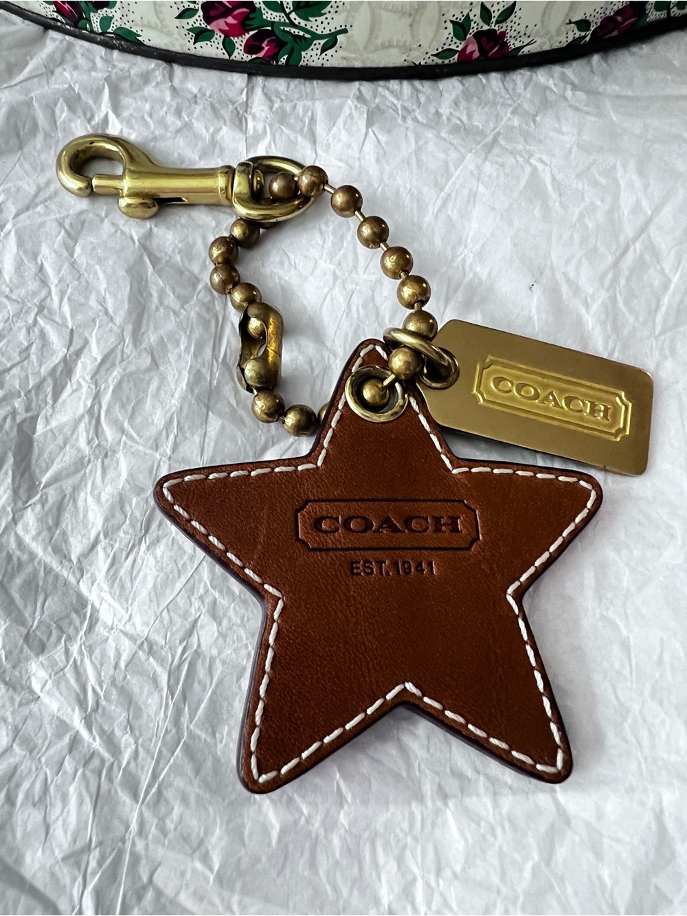 Coach Y2K British Tan Leather Star Key Charm with Brass Hang Tag ADORABLE